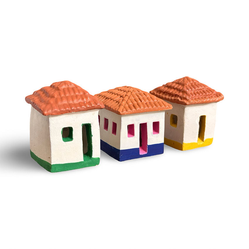 Trio de casinhas em cerâmica - Vale do Jequitinhonha
