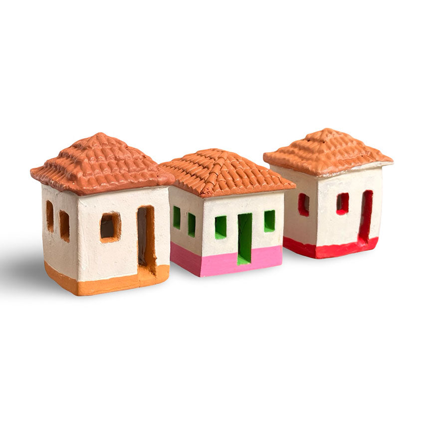 Trio de casinhas em cerâmica - Vale do Jequitinhonha