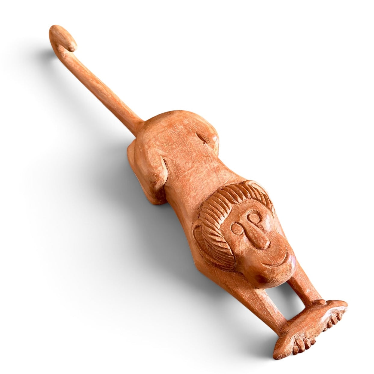 Macaco com rabo pra cima - Juliana Julião