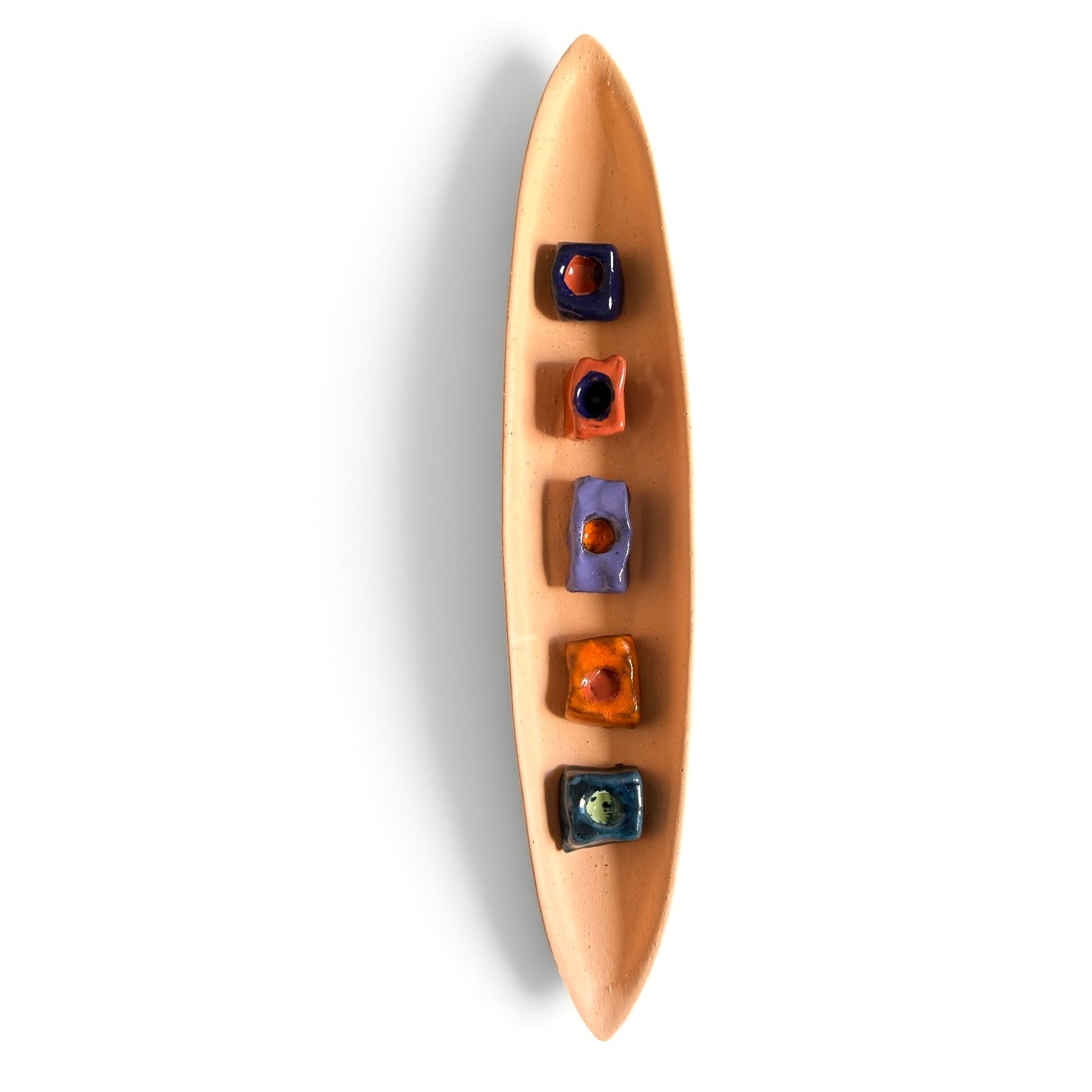 Escultura canoa em cerâmica