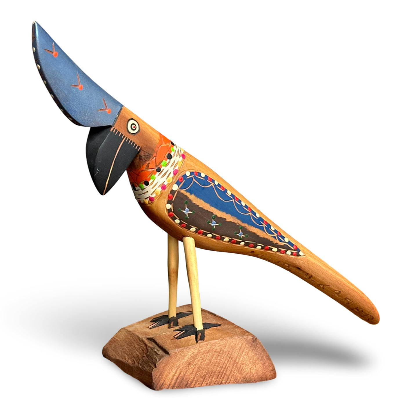 Pássaro em madeira umburana - Sergio Teófilo