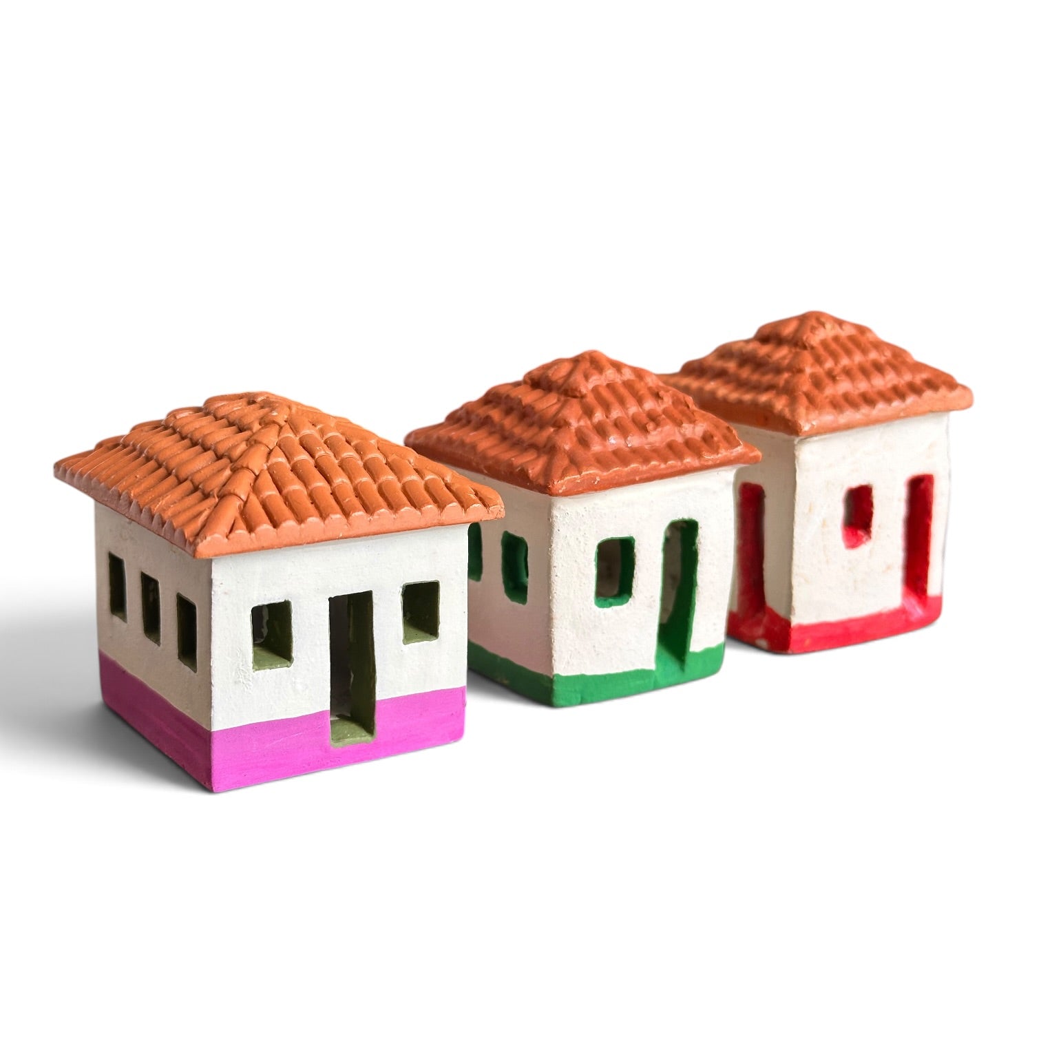 Trio de casinhas em cerâmica - Vale do Jequitinhonha