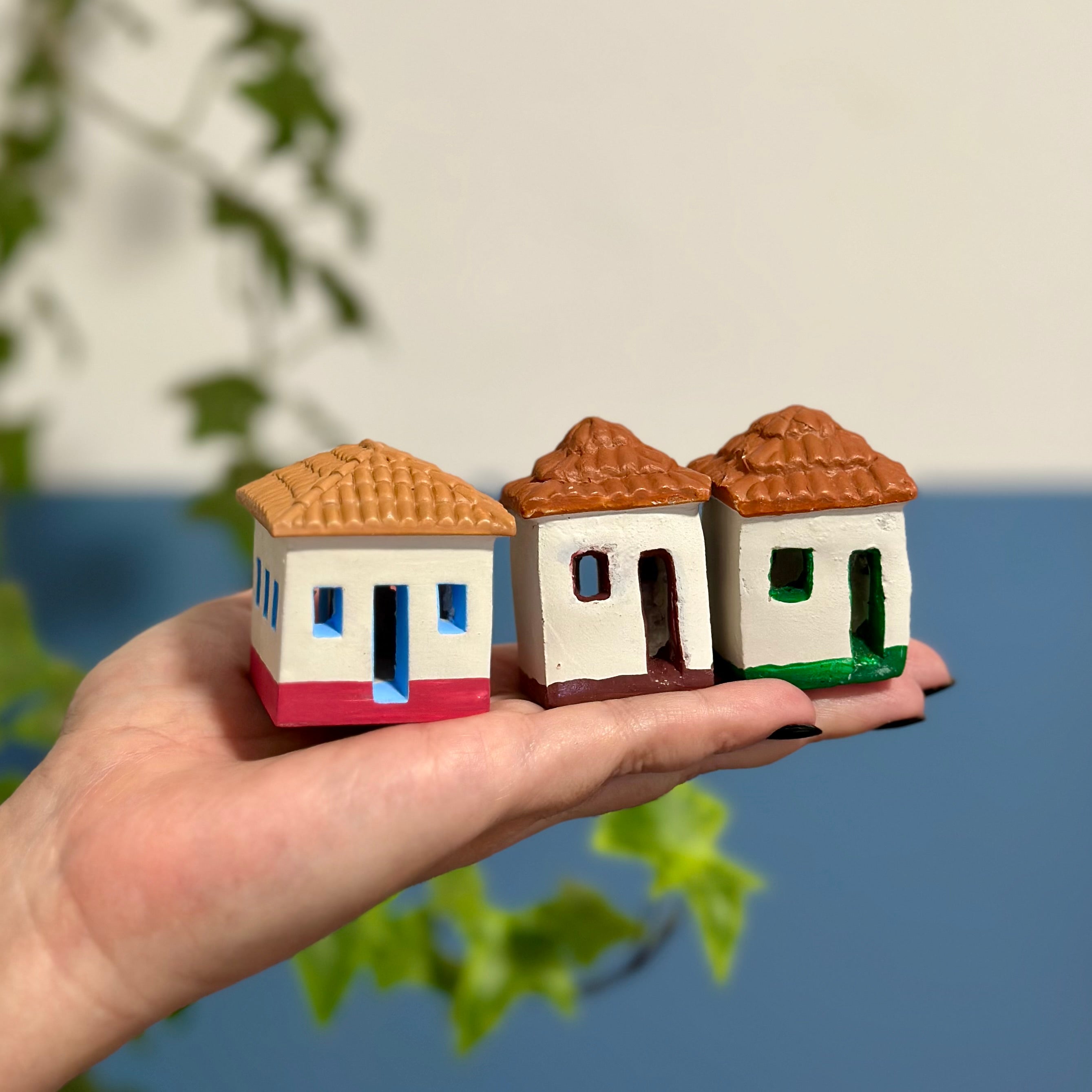 Trio de casinhas em cerâmica - Vale do Jequitinhonha