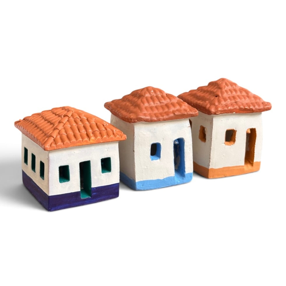 Trio de casinhas em cerâmica - Vale do Jequitinhonha