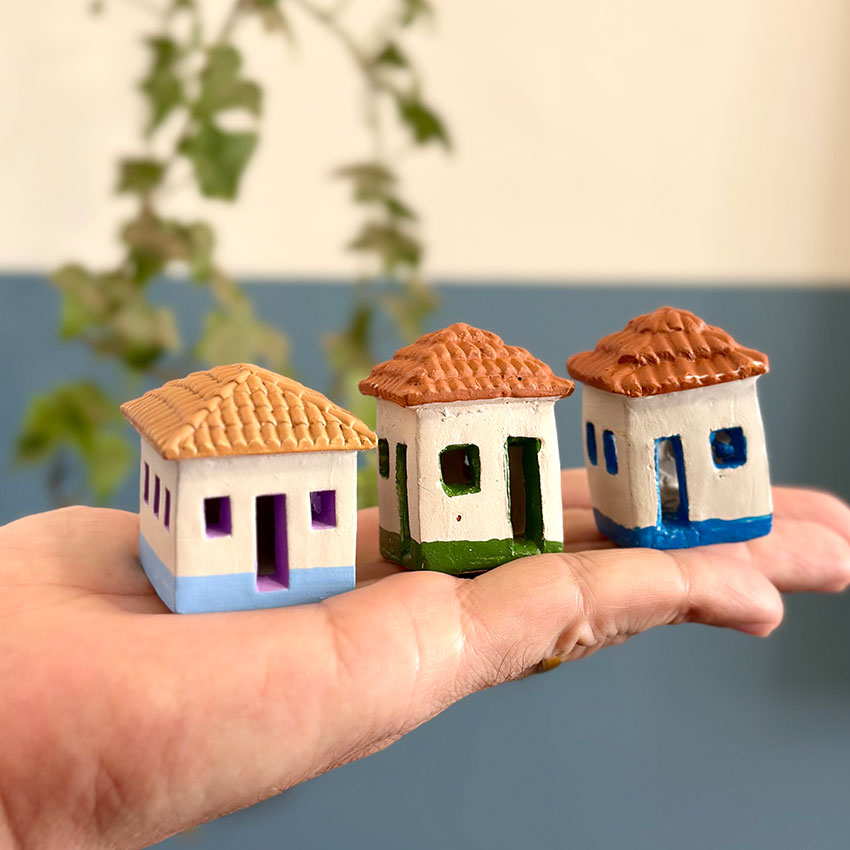 Trio de casinhas em cerâmica - Vale do Jequitinhonha