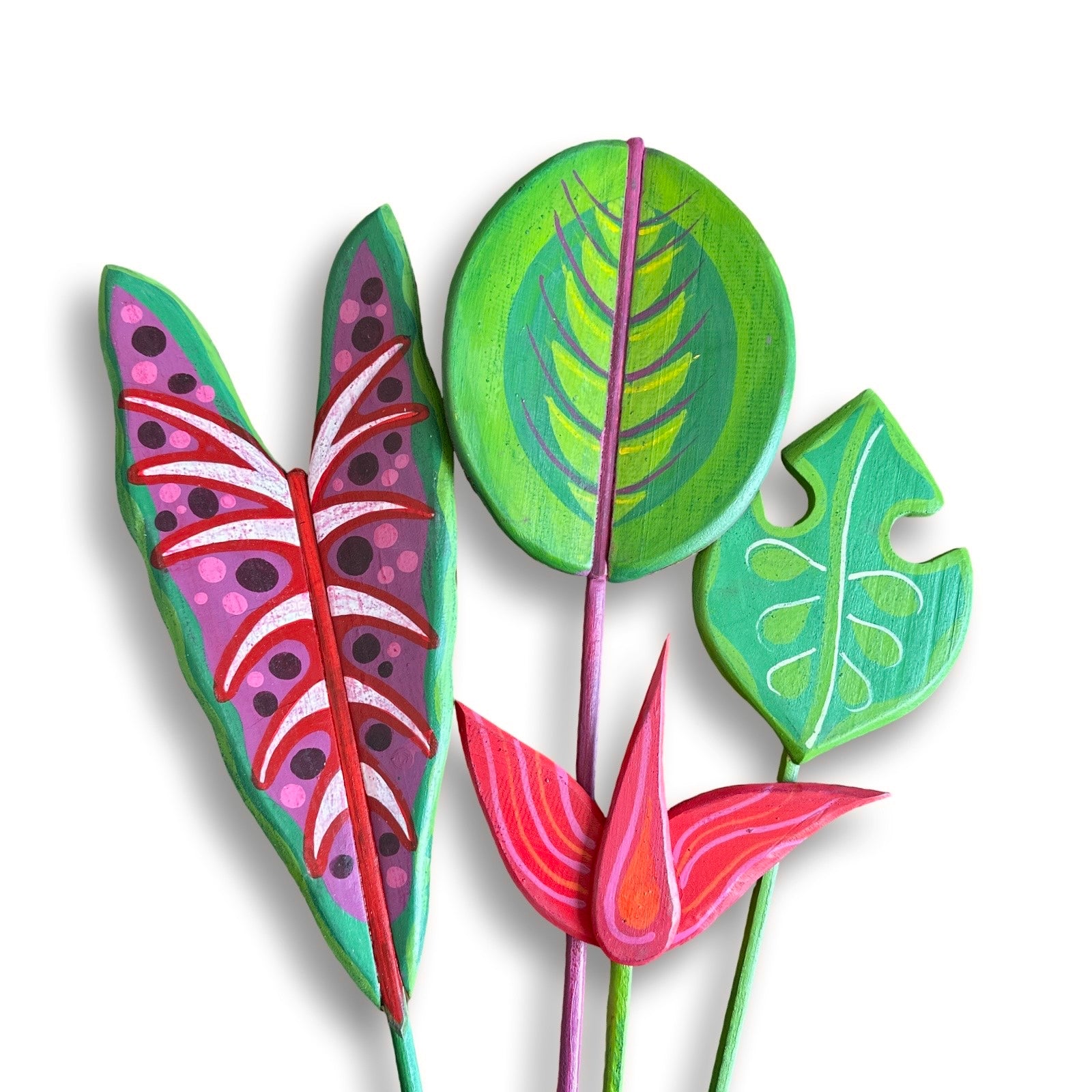 Buquê com 4 plantas em madeira pintadas a mão