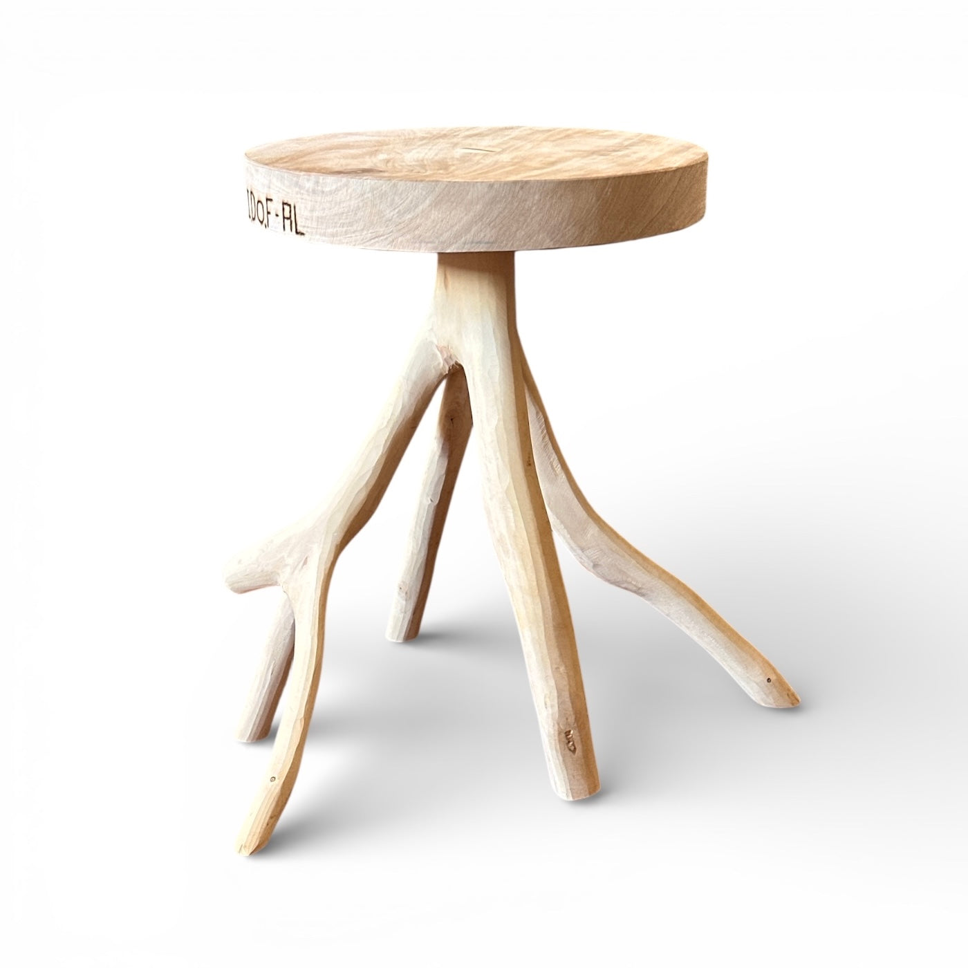 Banco/ mesinha em madeira - Ruciel - Ilha do Ferro