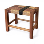 Banquinho retangular em madeira e palha trançada