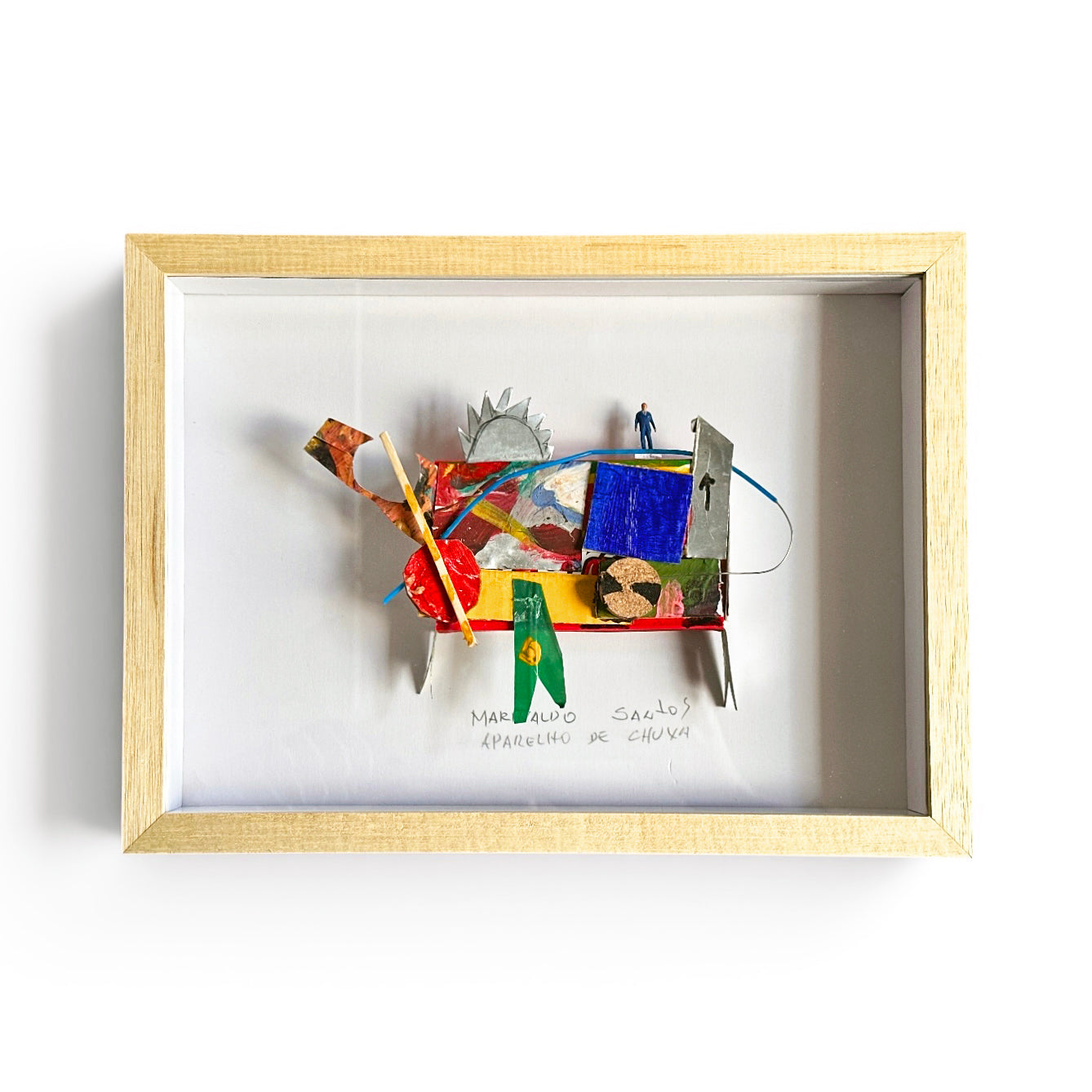 Obra "Aparelho de Chuva" - Marinaldo Santos