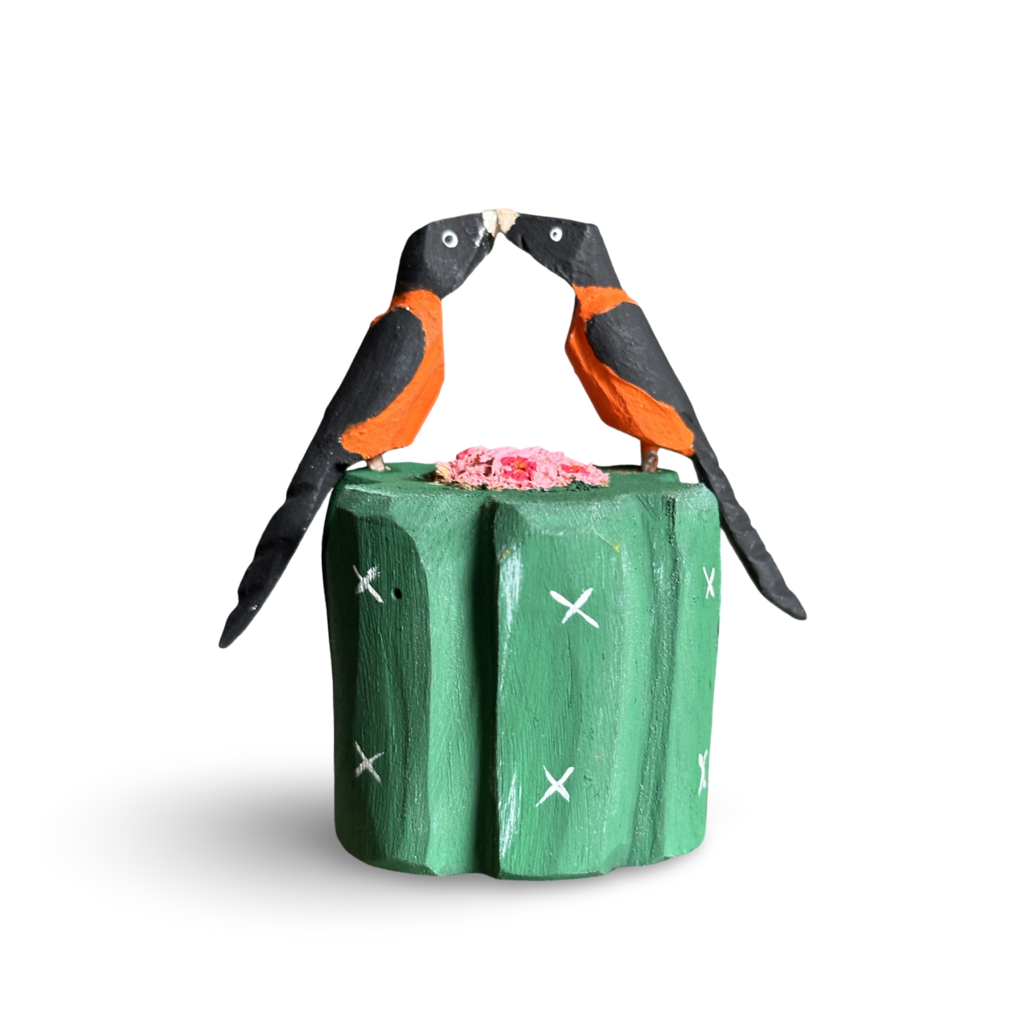 Escultura em madeira Cacto Coroa de Frade e pássaros - Elisa Cândido