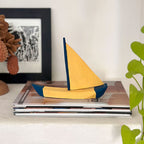 Barquinho em madeira - Zé Branco