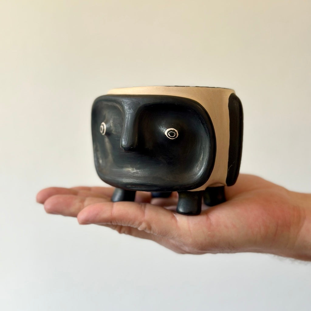 Pote Mini Yerupoho com pintura corporal - Etnia Waurá