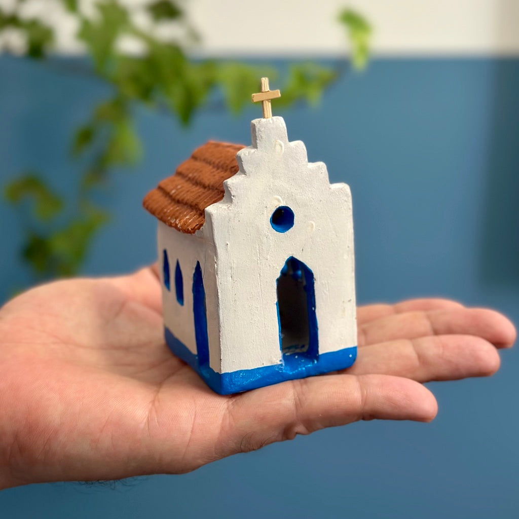 Igrejinha em cerâmica - Vale do Jequitinhonha