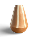 Vaso listrado em cerâmica - Jequitinhonha