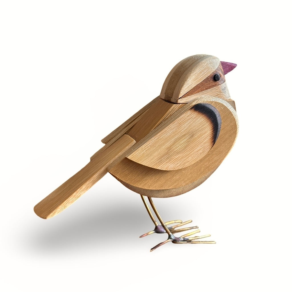 Pássaro em bambu e madeiras variadas