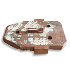 Máscara em madeiras variadas