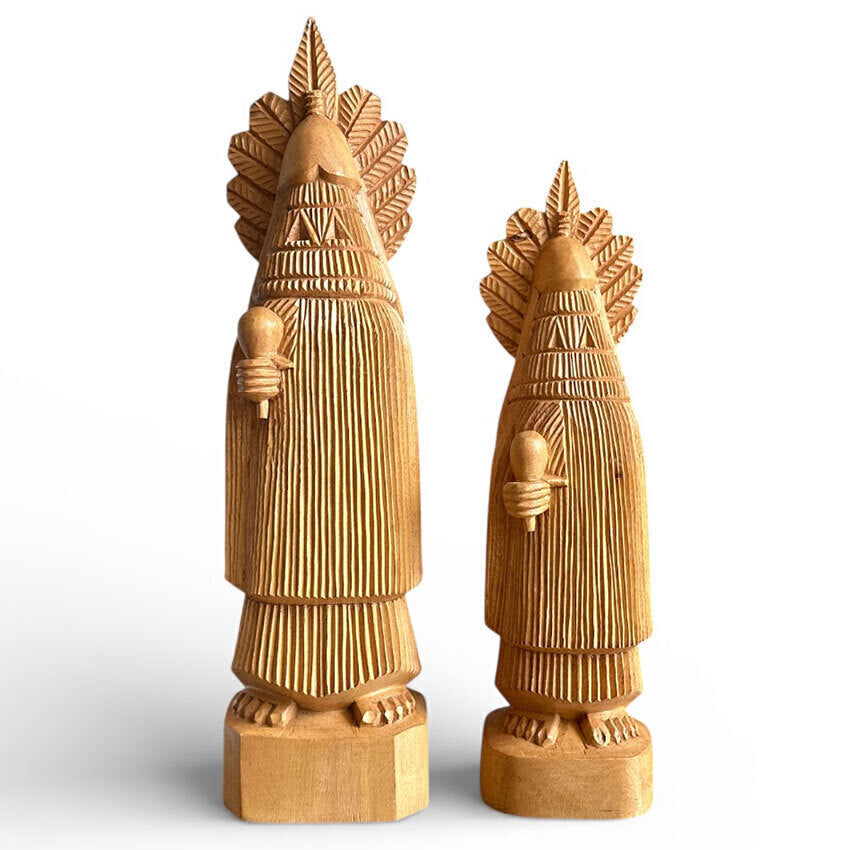 Escultura Praiá em madeira M - Mestre Bezinho Kambiwá