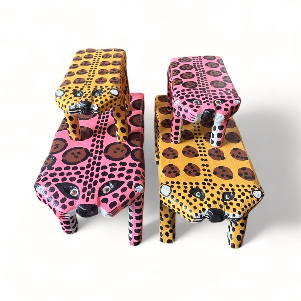 Banco Onça Rosa M - Gervásio