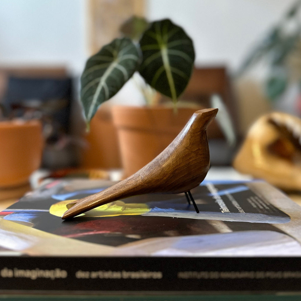 Escultura de Pássaro em madeira