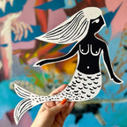 Sereia preta e branca - Julia Lage