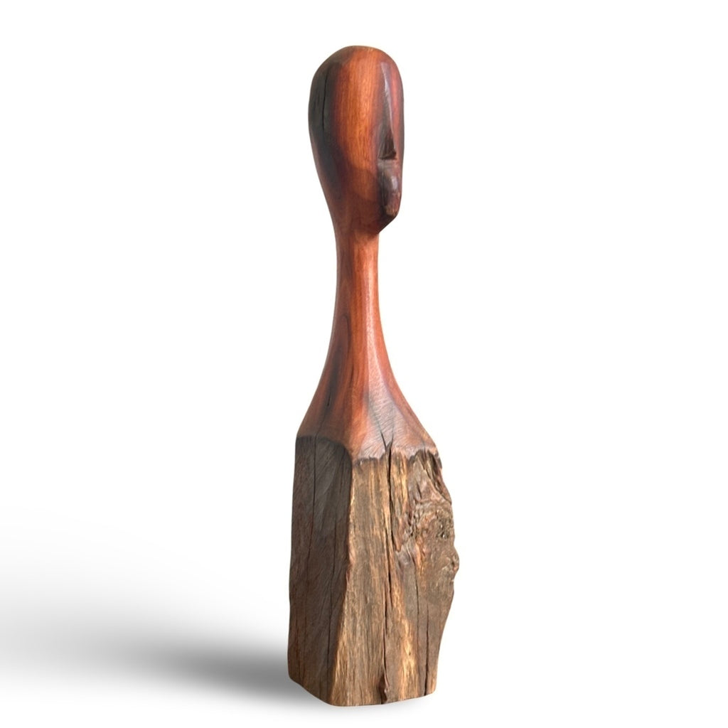 Escultura em Aroeira - Mestre Petrônio