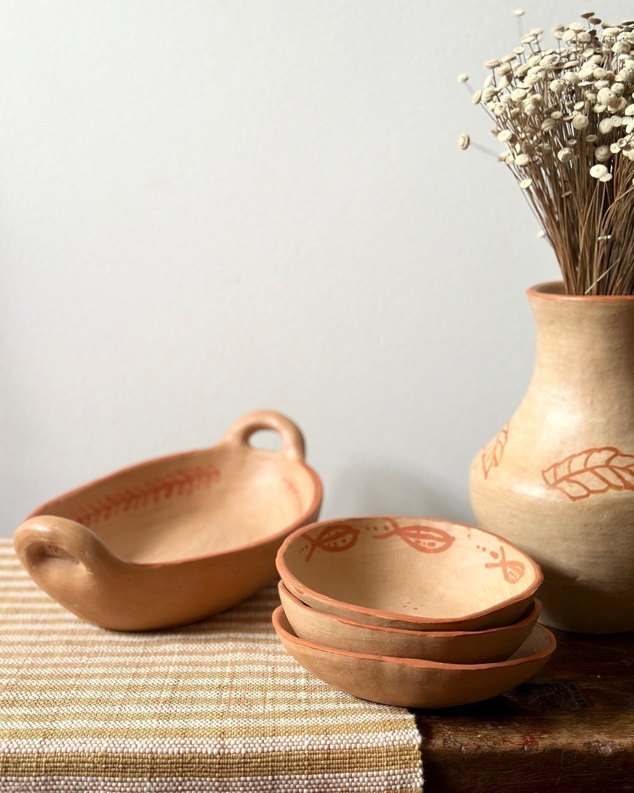 Travessa com alças em cerâmica - Oleiras do Candeal