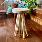 Banco/ mesinha em madeira - Ruciel - Ilha do Ferro