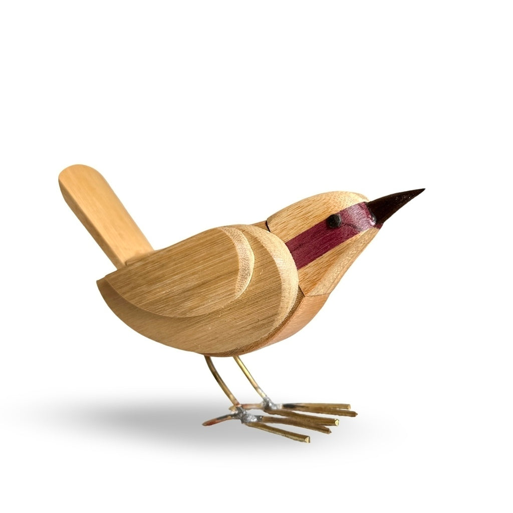 Pássaro em bambu e madeiras variadas