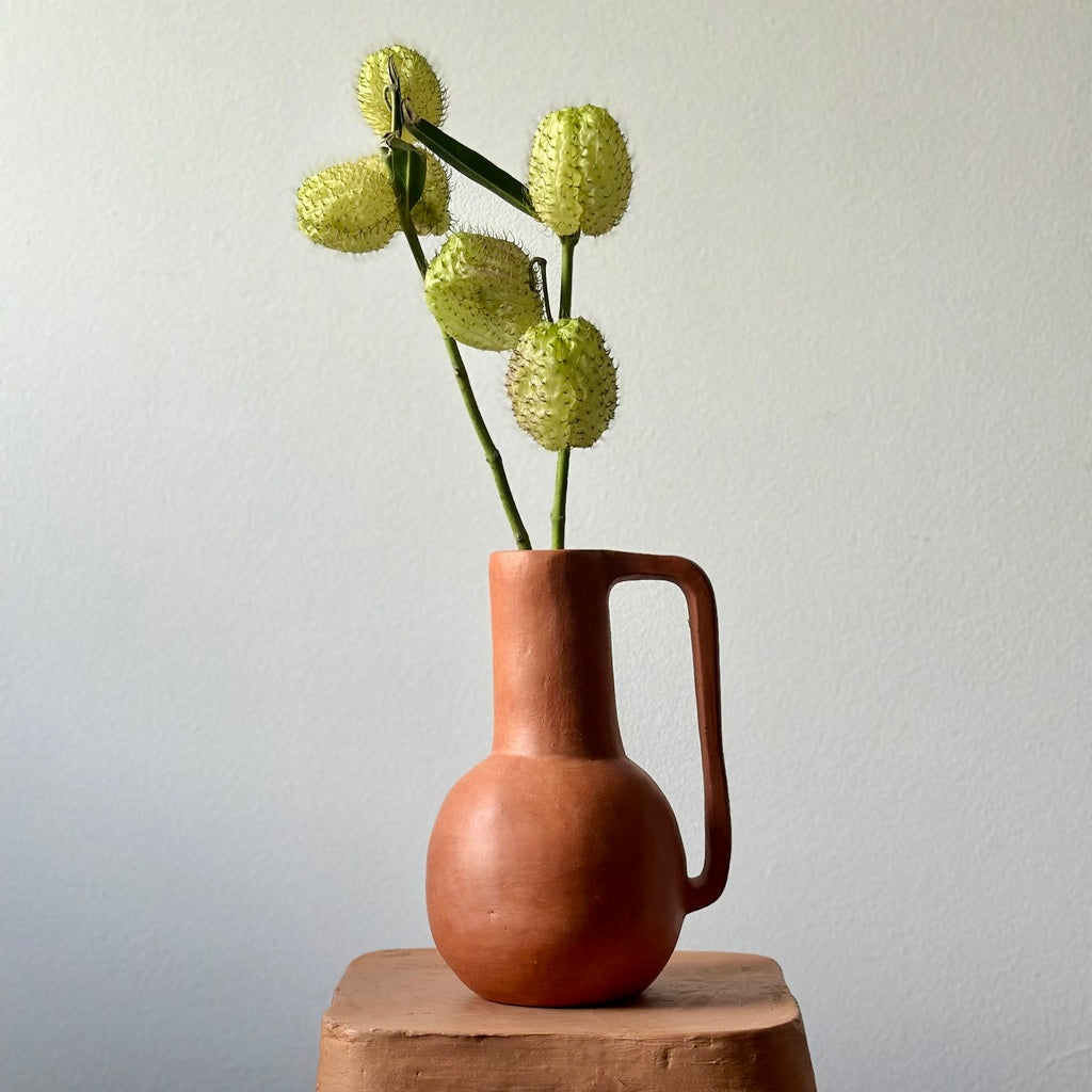 Jarro com alça - Anisia Lima