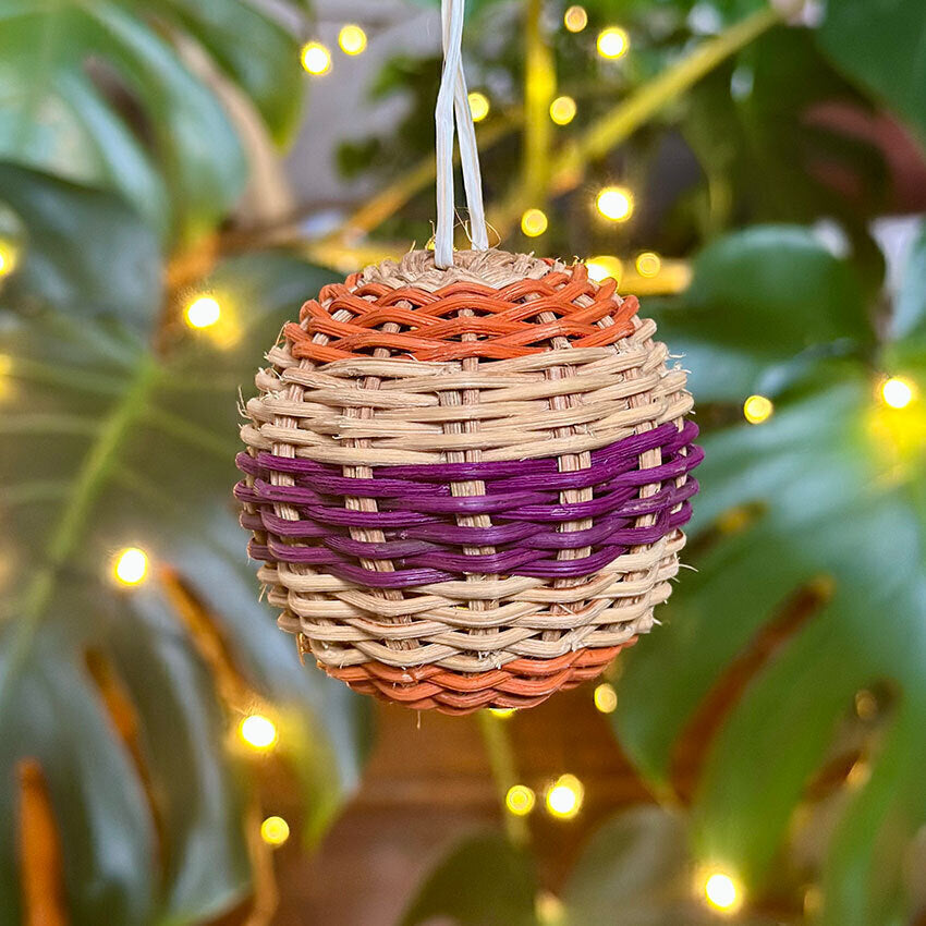 Bola decorativa em cipó Ambé