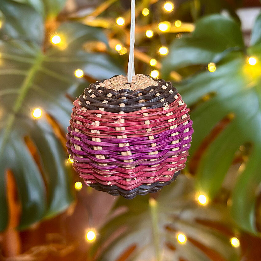 Bola decorativa em cipó Ambé