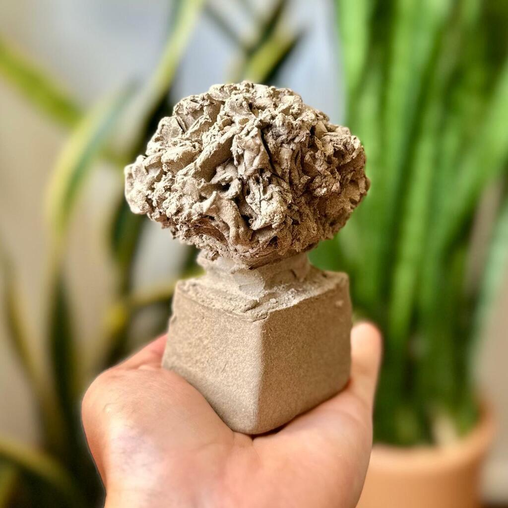 Mini árvore em cerâmica cinza- Tamanho 2