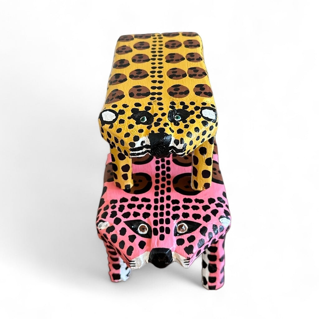 Banco Onça Rosa P - Gervásio