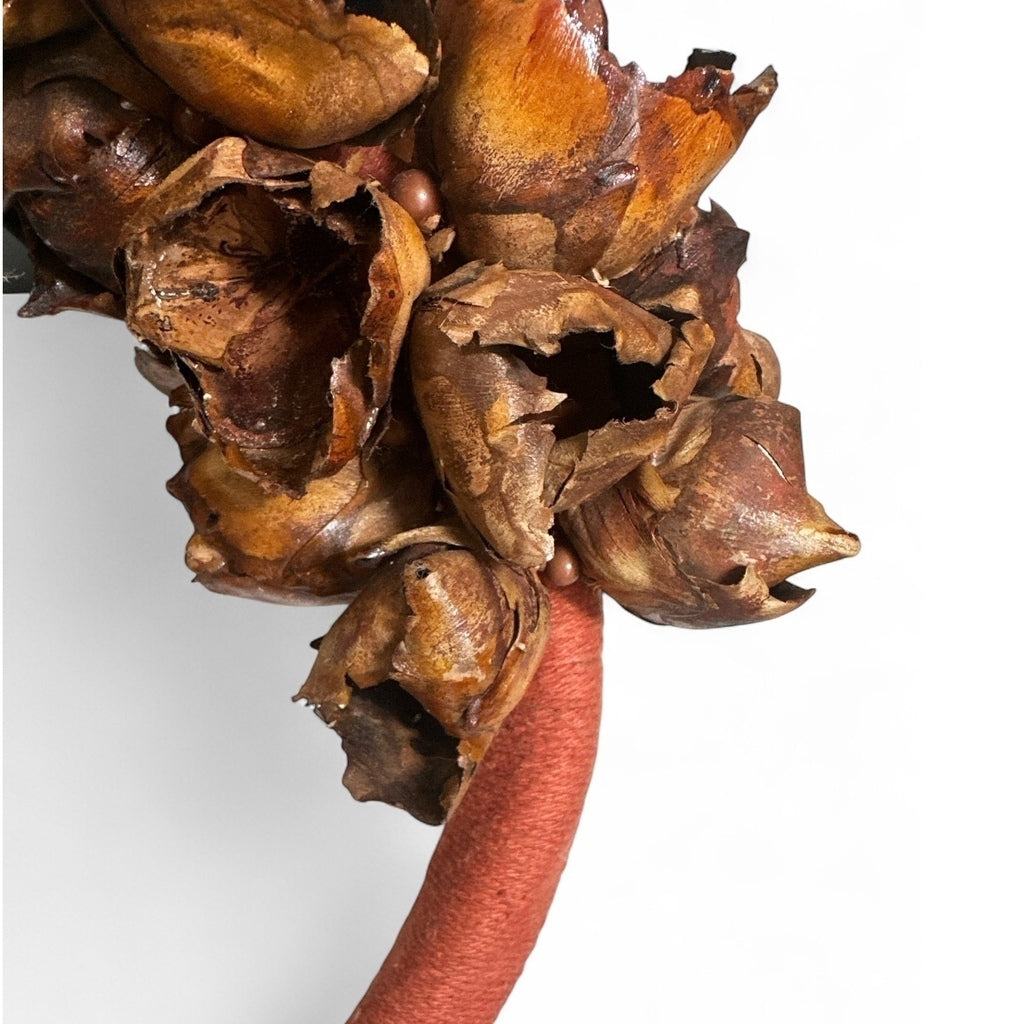 Colar de parede ou mesa - Flor de babaçu