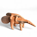 Escultura Tamanduá em cerâmica Xakriabá