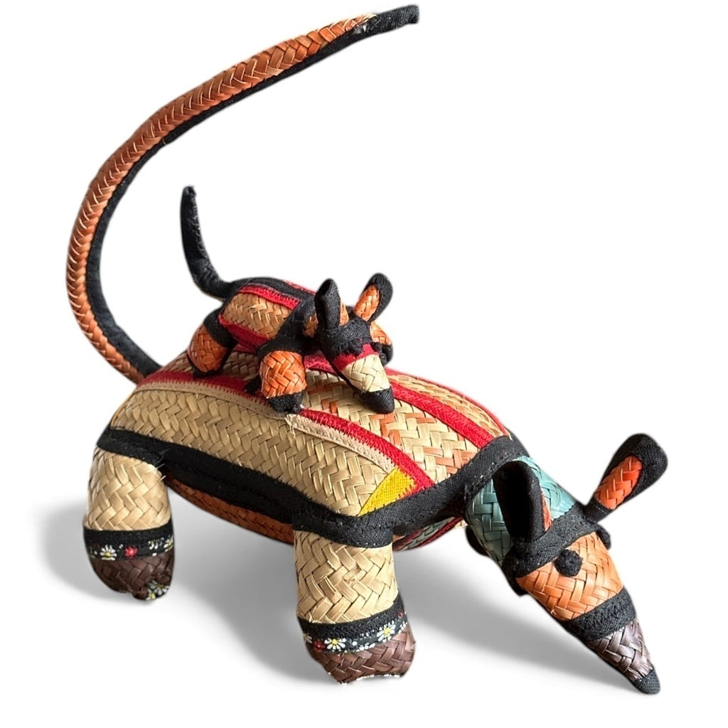 Gambá em palha de Indaiá