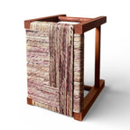 Banquinho retangular em madeira e palha trançada