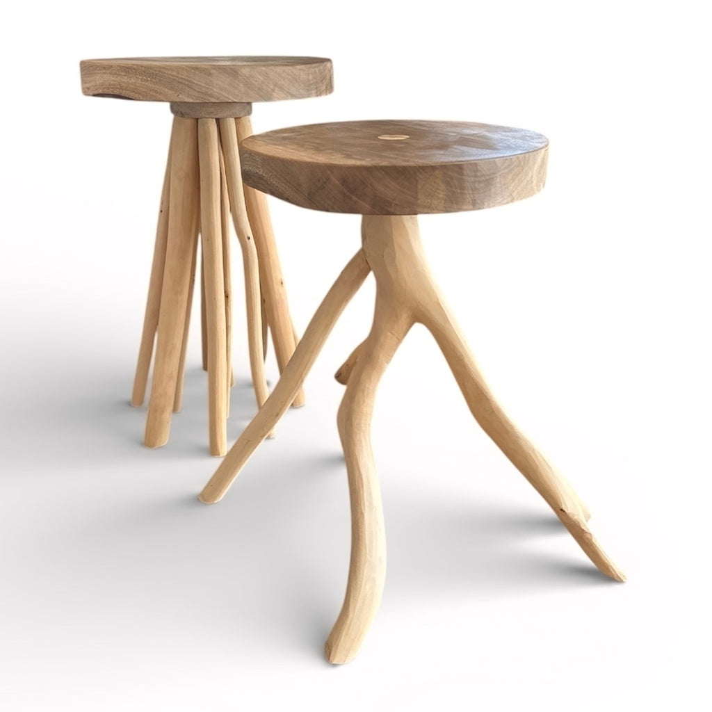 Banco/ mesinha em madeira - Ruciel - Ilha do Ferro